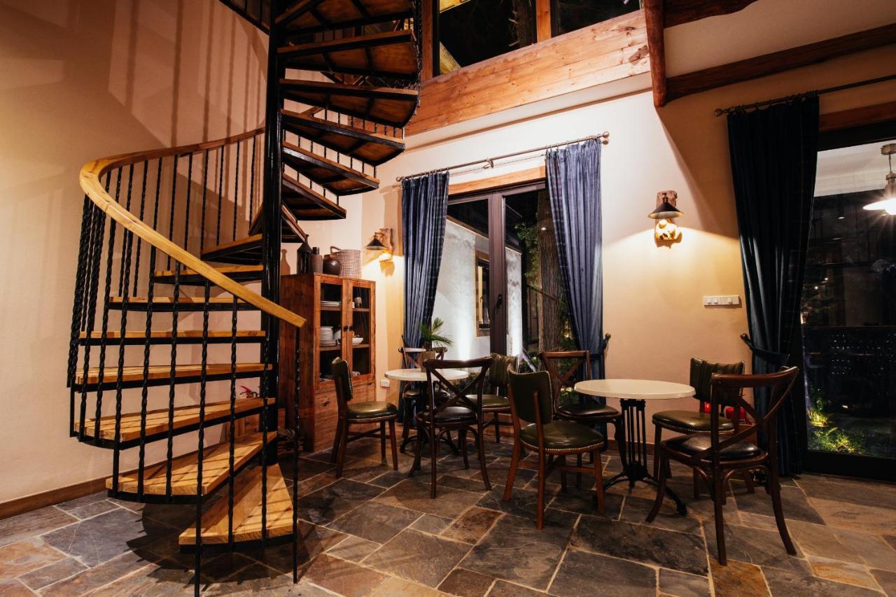Amaya Home - Lodge, Spa & Restaurant Hanoi Bagian luar foto