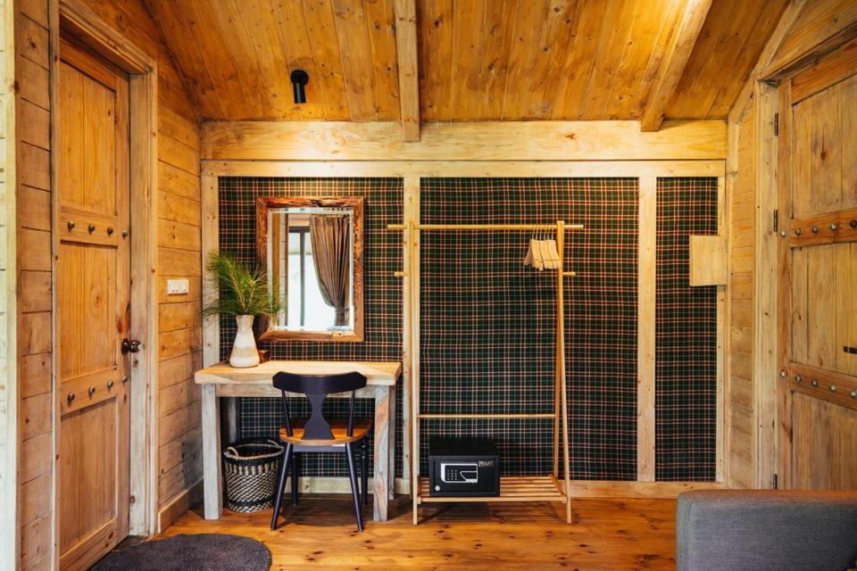 Amaya Home - Lodge, Spa & Restaurant Hanoi Bagian luar foto